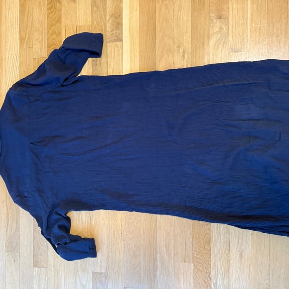 Brochu Walker Women's Navy Dress Size L Button Front Midi
Dress (no Belt) - Picture 6 of 6